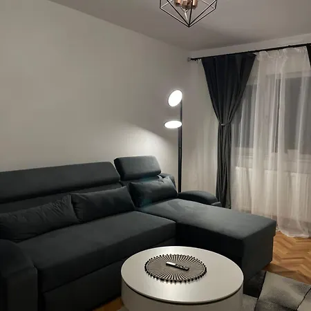 Apartment Homey