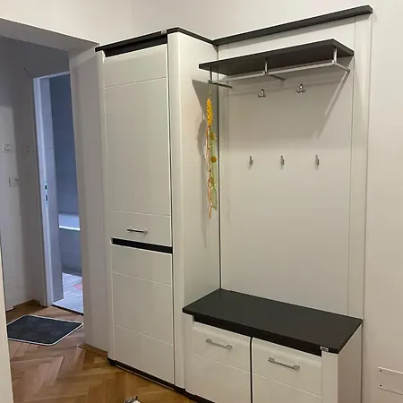 Apartment Homey